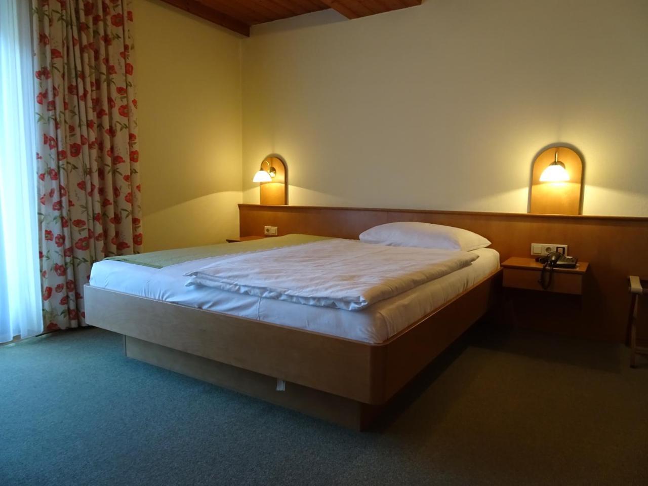 Pension Friedl Innsbruck Exterior photo